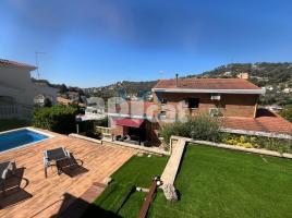 Casa (unifamiliar aïllada), 270.00 m², seminou, Calle Picasso