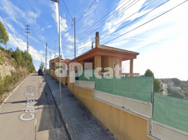  (xalet / torre), 268.00 m², 九成新, Calle Alaska, 2