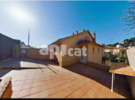  (xalet / torre), 156.00 m², 附近的公共汽車和火車, Calle Torre dels Escipions, 59