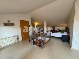 Dúplex, 165.00 m², fast neu, Calle Cooperativa