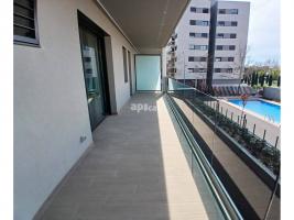 в аренду в Квартиры, 55.00 m², новый