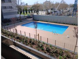 в аренду в Квартиры, 55.00 m², новый