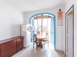 Flat, 66.00 m², near bus and train