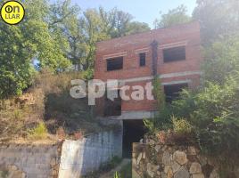 Houses (detached house), 178.00 m², near bus and train, new, Vallgorguina