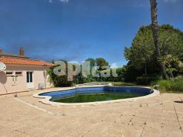  (), 191.00 m², حافلة قرب والقطار, جديد تقريبا, Pasaje del Rescat