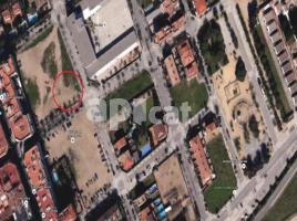, 1036.00 m², près de bus et de train, Calle de Sant Jordi, 36