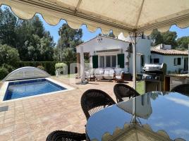  (unifamiliar aïllada), 174 m², Suissa, 33B