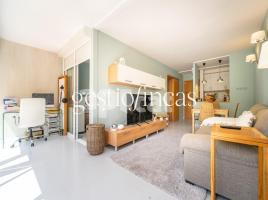 Piso, 52.00 m², cerca de bus y tren