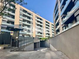 Piso, 104 m², seminuevo, Zona