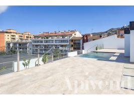 Pis, 92.00 m², presque neuf