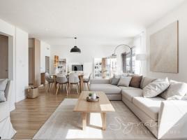 Apartament, 80 m², Calle Monturiol