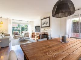  (unifamiliar adossada), 250 m², Calle Domenec Oristrell
