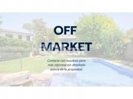 Casa (unifamiliar aislada), 625 m², seminuevo, Calle Tres Places