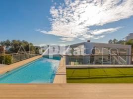 Houses (detached house), 490 m², almost new