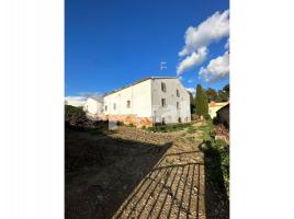  (casa rural), 824 m²