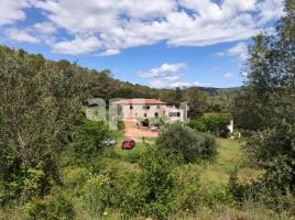  (casa rural), 744 m², presque neuf