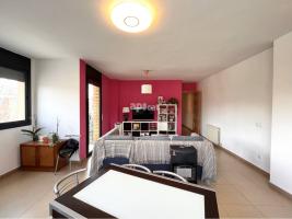 Pis, 99.00 m², seminou
