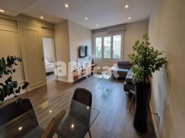 Flat, 102.00 m², near bus and train