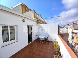Àtic, 46.00 m², prop de bus i tren