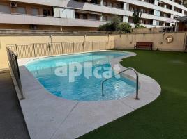 Flat, 116.00 m², near bus and train