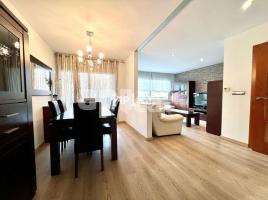 Pis, 145 m², Zona