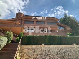 Casa (unifamiliar adosada), 613 m², Zona