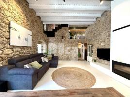  (casa rural), 211.00 m², presque neuf, Plaza Pintor J. Sibecas, 8