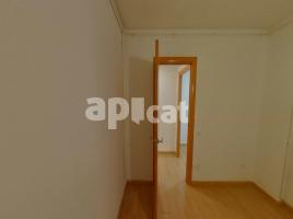 Piso, 113.00 m², cerca de bus y tren