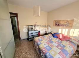 Pis, 98.00 m², près de bus et de train, MOLIVELL