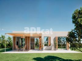 Casa (unifamiliar aïllada), 93.00 m², prop de bus i tren, nou