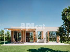 Casa (unifamiliar aïllada), 93.00 m², prop de bus i tren, nou