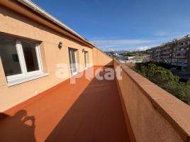 Àtic, 199.00 m², prop de bus i tren