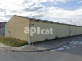 , 3016.00 m²