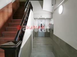 Piso, 82.00 m², cerca de bus y tren
