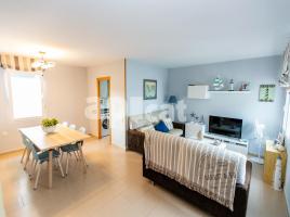 Dúplex, 84.00 m², in der Nähe von Bus und Bahn