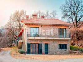  (unifamiliar aïllada), 520 m², fast neu, Zona