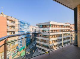 дуплекс, 100.00 m², почти новый