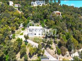 Casa (chalet / torre), 193.00 m², seminuevo