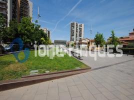 Piso, 69.00 m², cerca de bus y tren
