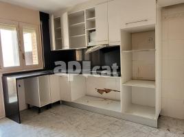 (unifamiliar adossada), 216.00 m², Ronda de Sant Pere