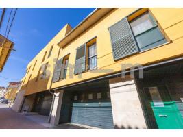 Alquiler unifamiliar adosada, 151.88 m², seminuevo