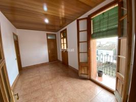 Louer pis, 78.00 m²