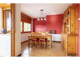 Рядный дом, 186.00 m²