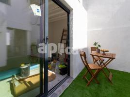 New home - Flat in, 84.00 m², near bus and train