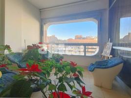 Pis, 170.00 m², حافلة قرب والقطار