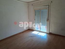 Piso, 55.00 m², cerca bus y metro