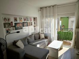 Pis, 47.00 m², حافلة قرب والقطار