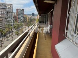 Pis, 98.00 m², in der Nähe von Bus-und U-Bahn, Calle de la Pobla de Lillet