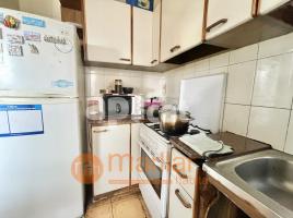 Pis, 49.00 m², près de bus et de train, Calle de Ventura Plaja