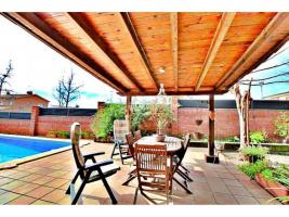 Unifamiliar aïllada, 217.00 m², seminou